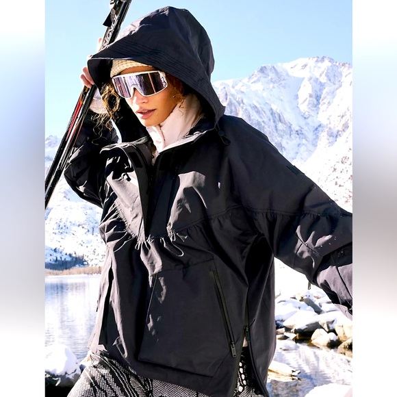 - Free People‼️SOLD❣️🔥PEAK TO PEAK POPOVER- - Picture 5 of 5